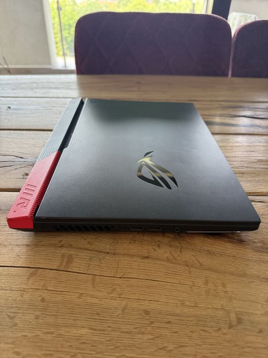 Leptop Gaming Asus ROG STRIX G513QY