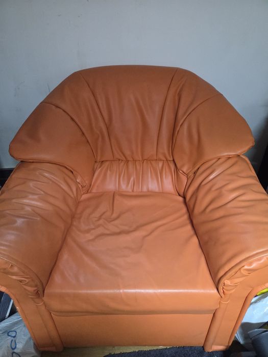 Vand Fotoliu 2 buc 500lei amadoua