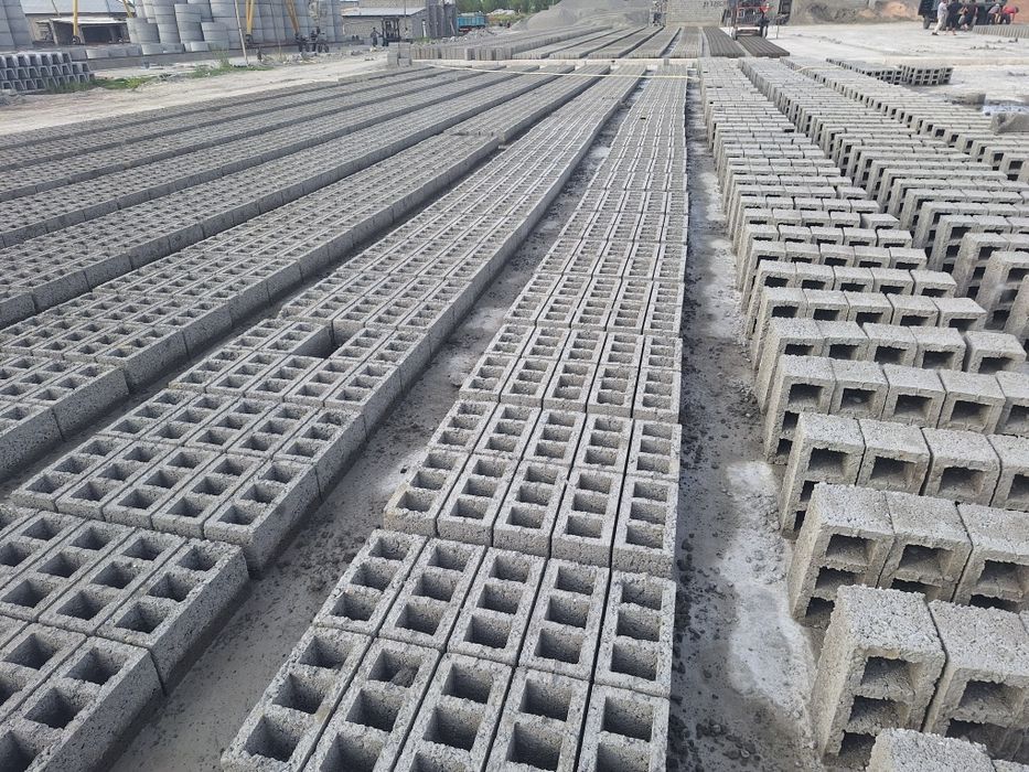 Jomboy Shlakablok. Жомбой Шлакаблок