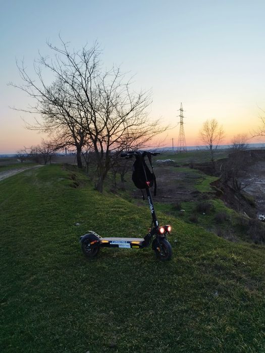 Trotineta electrice E-Cross Pro 3