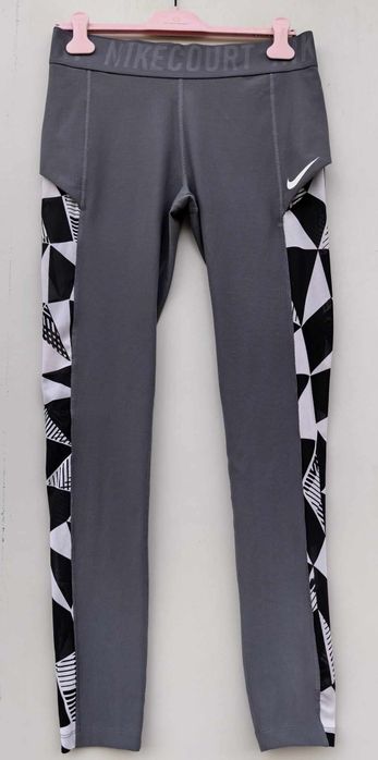 Nike оригинален дамски клин Л размер