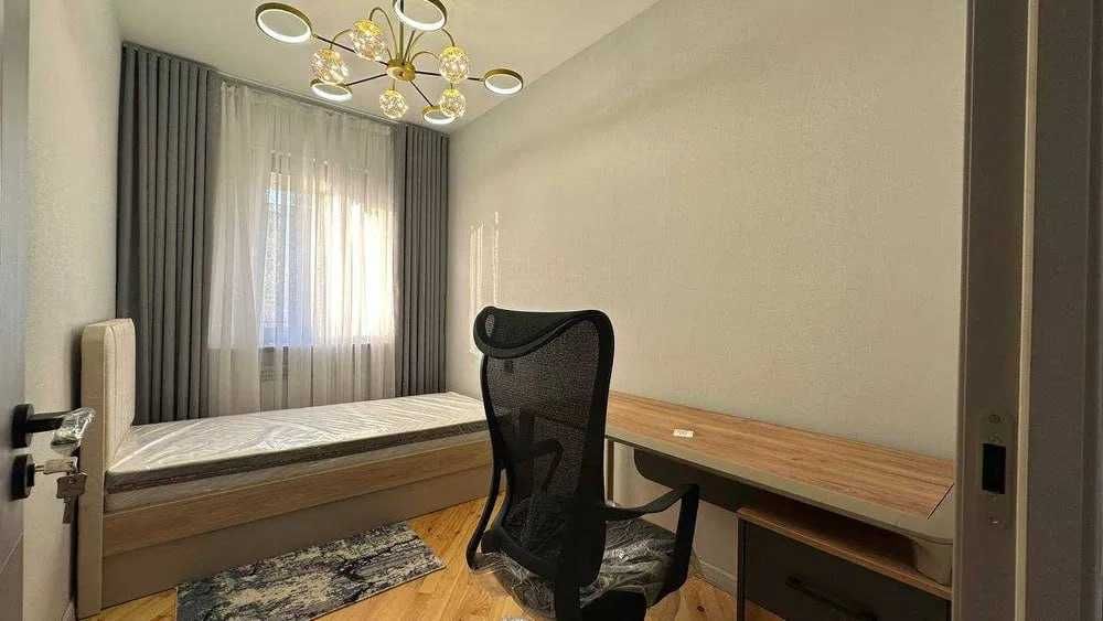 Срочно Продается 3х ком Айбек Мирабадский р-н авторским р-м !