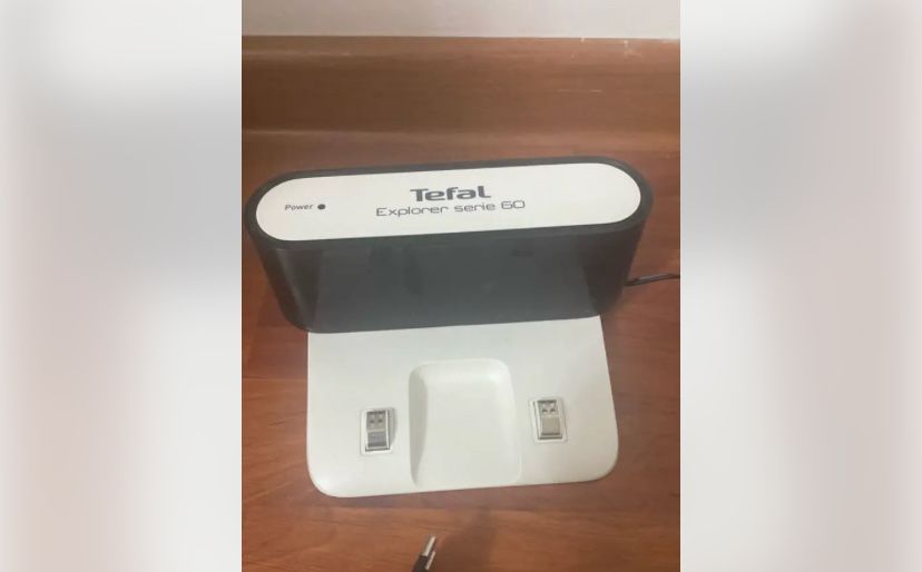 Робот пылесос продам