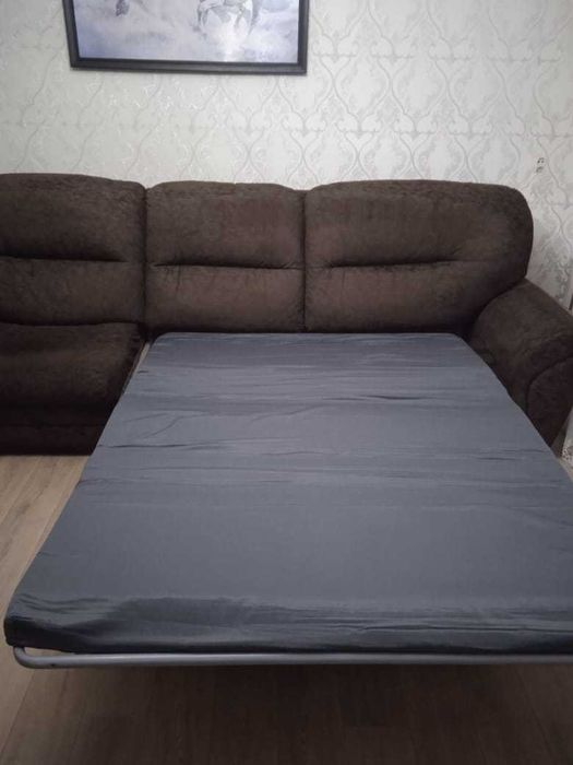 Продам диван ,кровать