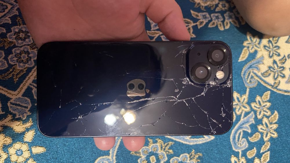 Айфон 13   128гб  эмкость 95%