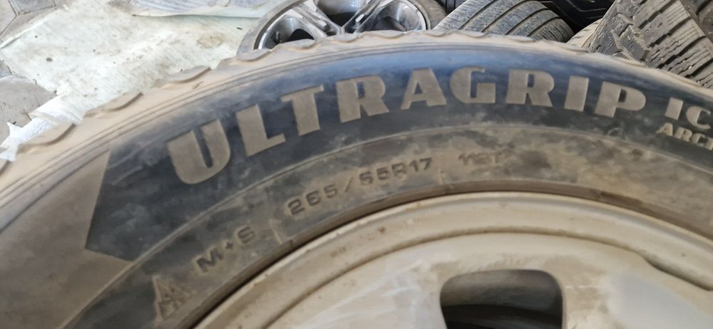 Продам диски в зборе с резиной 17