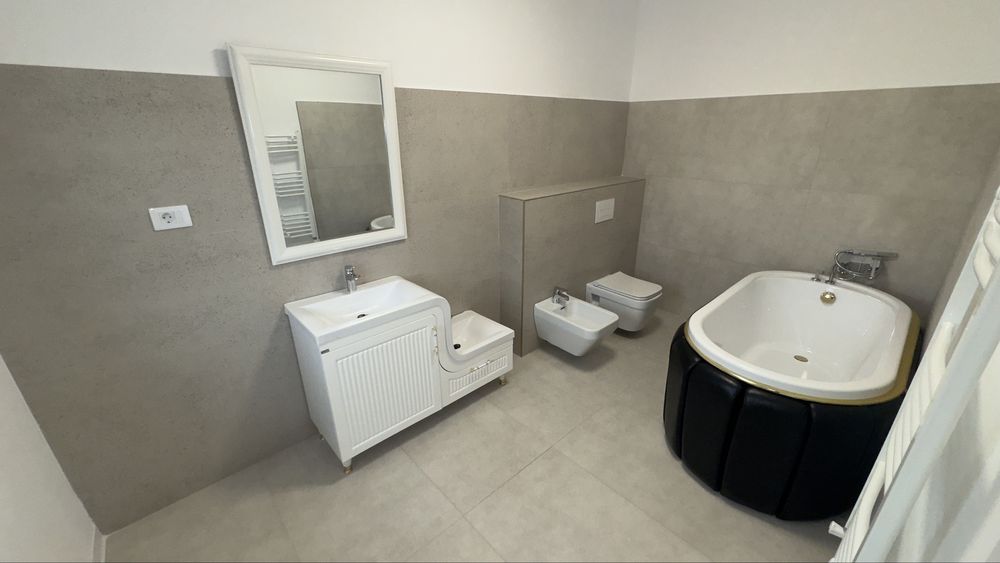 Casă de vânzare - Șoseaua Bârnova Iași