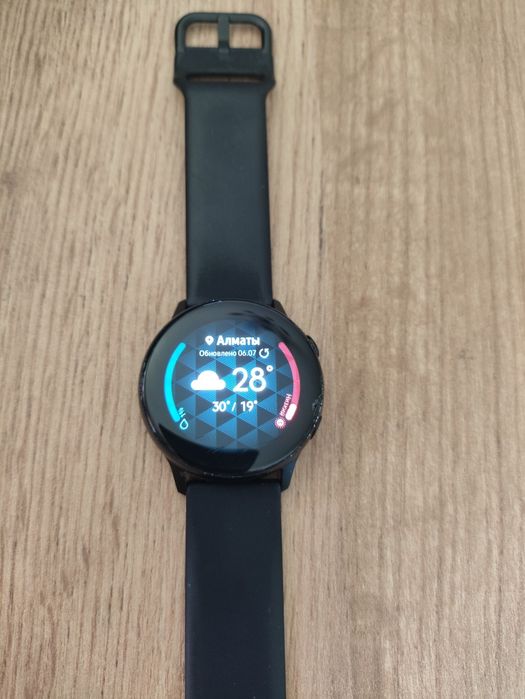 Смарт часы Samsung galaxy Active SM-R500