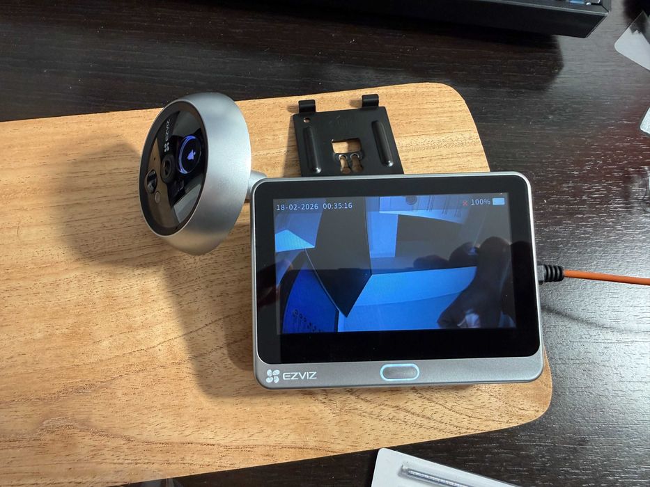 Sonerie video Wireless EZVIZ DP2C 1080p 4600 mAh ecran 4,3 WIFI