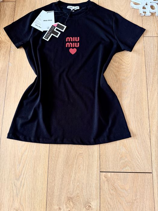 Страхотен ежедневен тишърт M M