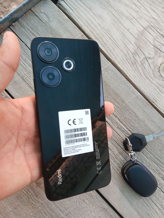 Redmi 13 pamyati 8 256 rangi qora hama joyi radnoy karobka dakiment