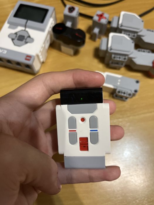 Продам набор электроники ev3