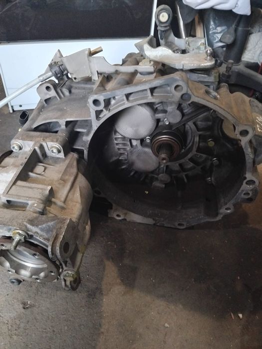 Коробка механика 6-ступка с Audi TT
