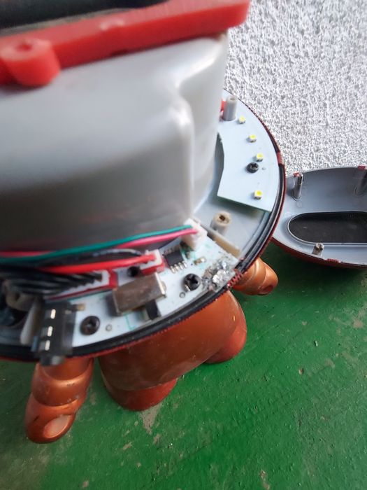 Boxa externa portabila Bluetooth Grand Xooper Xboy 23 w defecta