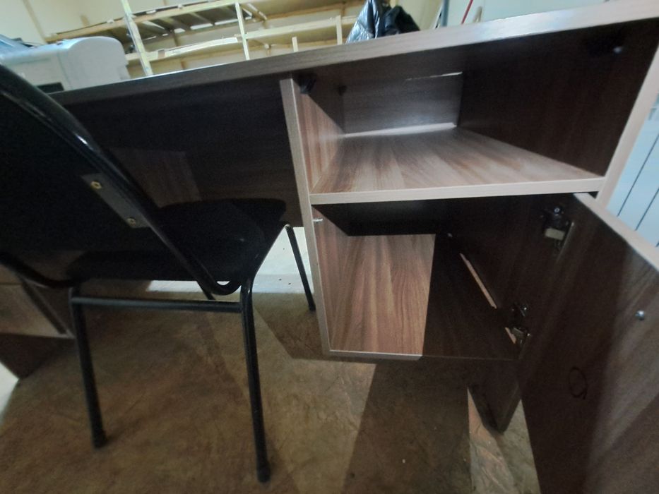 Стол компьютерный