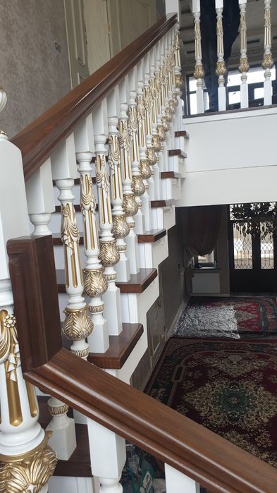 Zina lesnisa yogochdan