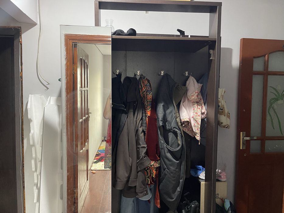 Продам прихожую