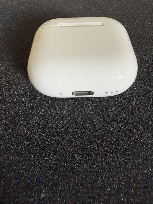Airpods 4 ANC с шумодавом КЕЙС