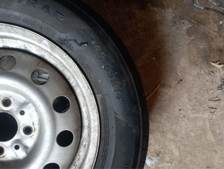 Продам резину с дисками на colkswagen passat