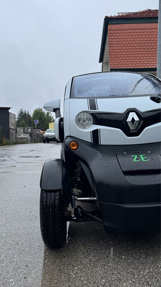 Renault Twizy Technic 80 Satu Mare • OLX.ro