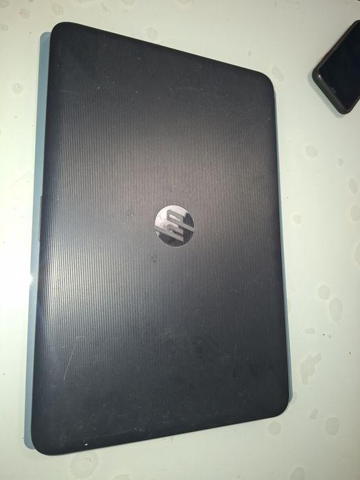 HP 15 cu AMD A10 ( Radeon R5 ), 8 gb ram, display Full HD, Bluetooth, Office 360
