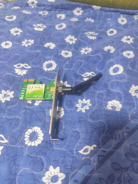 Продаю вайфай одаптер