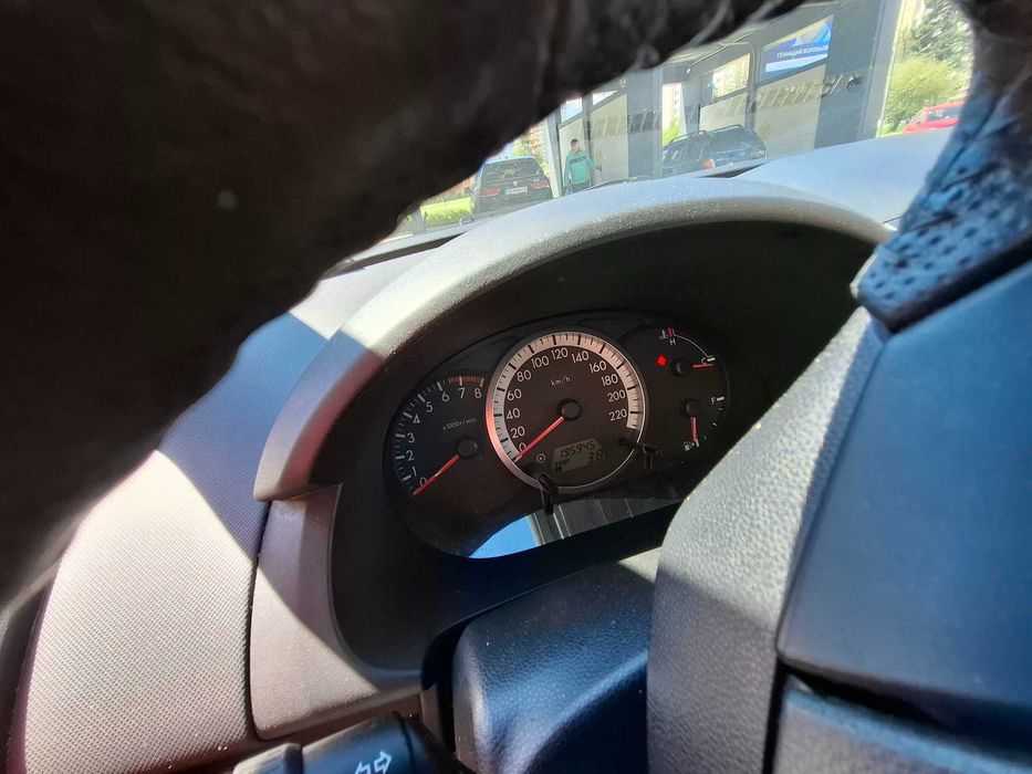 Mazda 5 Мазда 5 продава