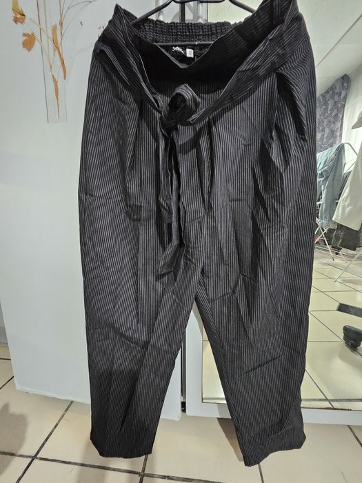 Панталон Stela. Без забележки.