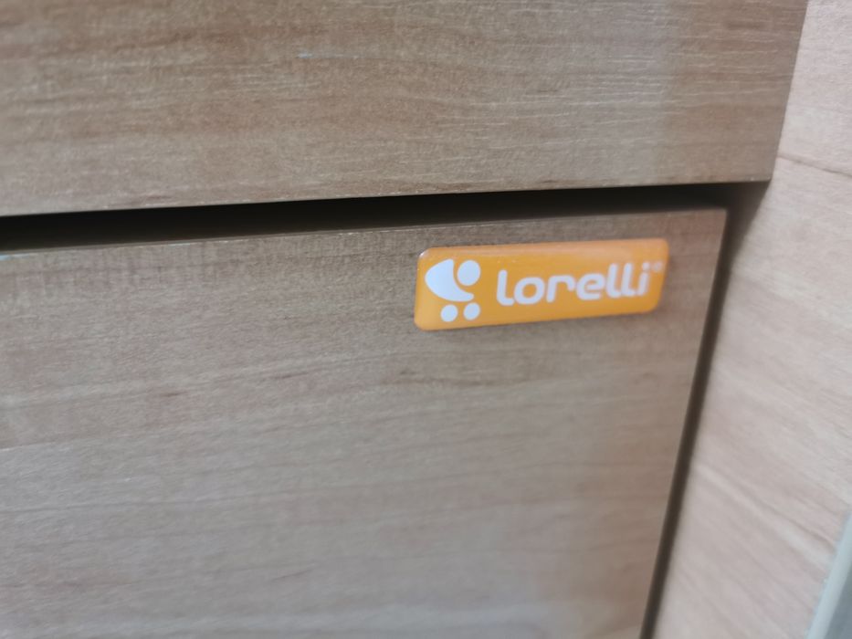 Lorelli-patut si birou