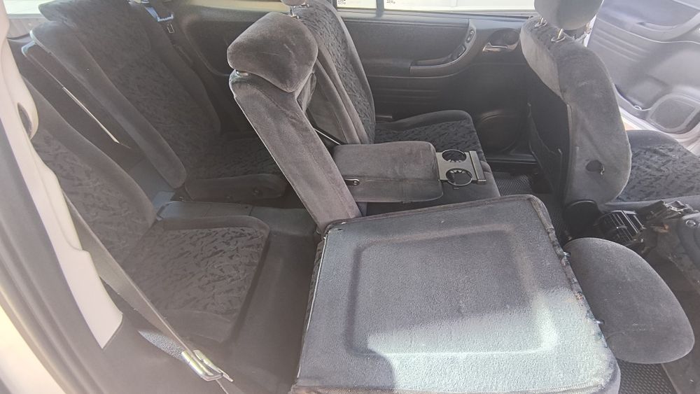 Опель Зафира 2000 год