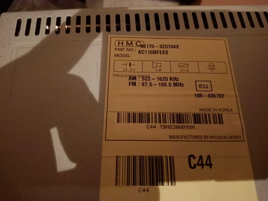Radio CD Hyundai i40 folosit doar o luna
