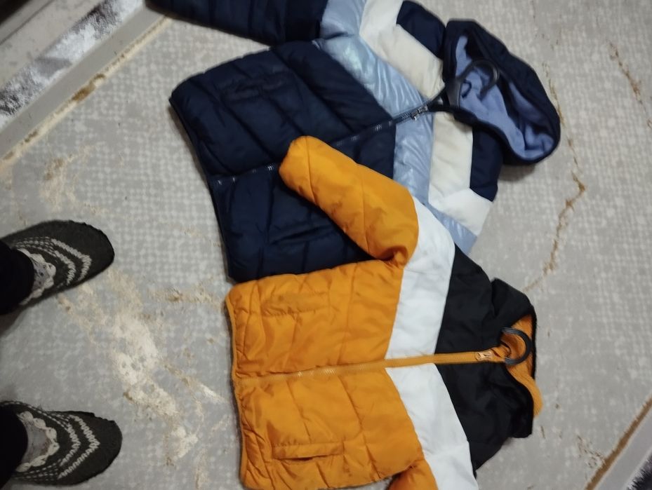 Детские куртки..