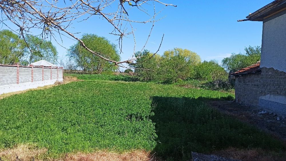 Собственик! Двор в регулация от 637 кв.м в Калояново,23 км. до Пловдив