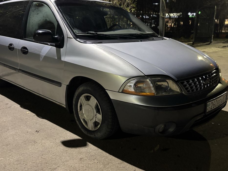 Ford Windstar 2001