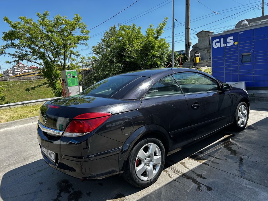 Opel astra H Cabrio 1.9 cdti 150vp