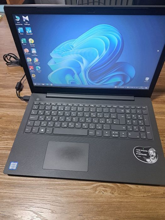 Продается ноутбук