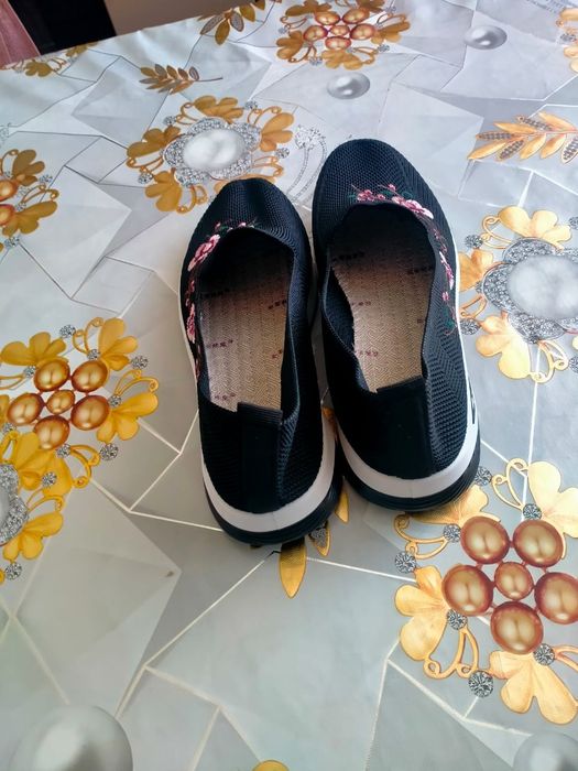 Летняя женская обувь