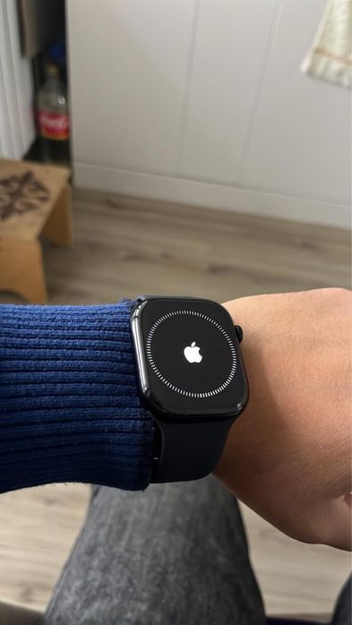 Apple Watch Series 11 46mm Jet Black