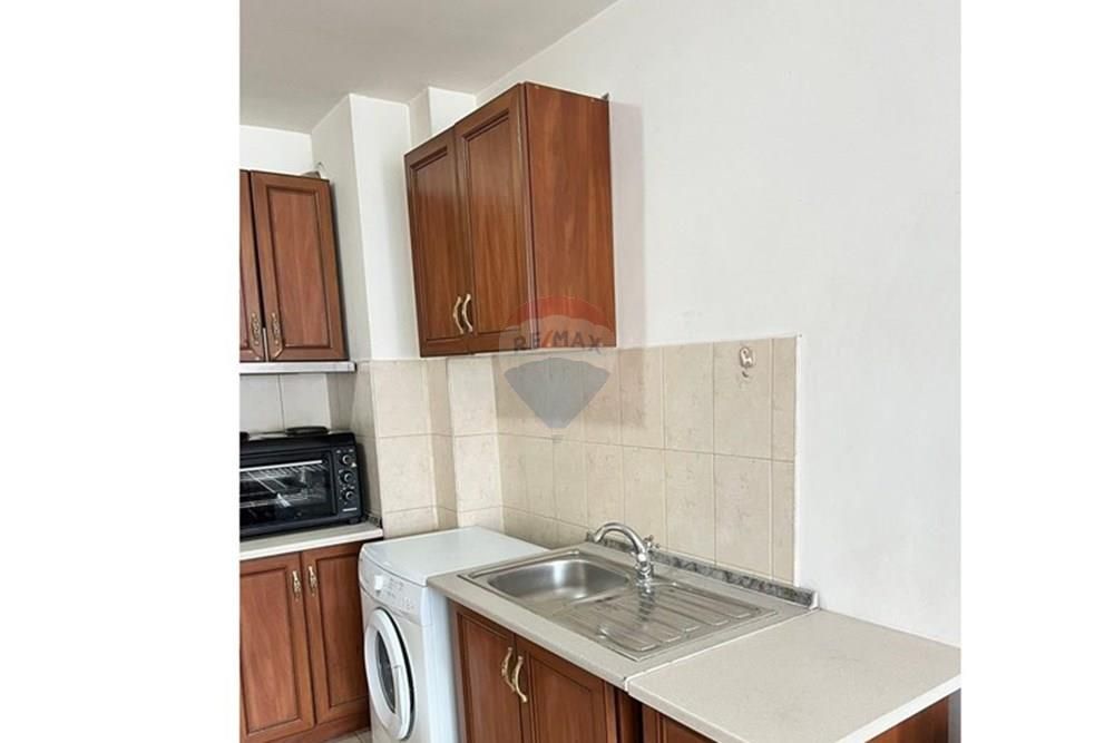 Дава се под наем Двустаен апартамент в Варна, Базар Левски - 65 кв.м за 498.27 € - Снимка #4