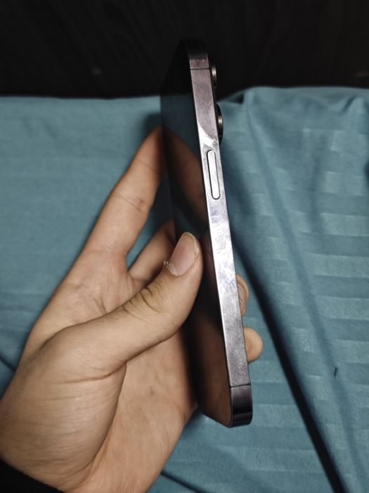 iPhone 14 pro. Не вскрывался