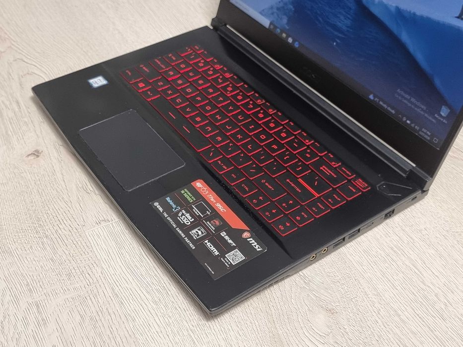 Laptop Gaming MSI GF63, i5-9300H, GTX 1650 4GB, 24GB, SSD 256 GB + 1TB