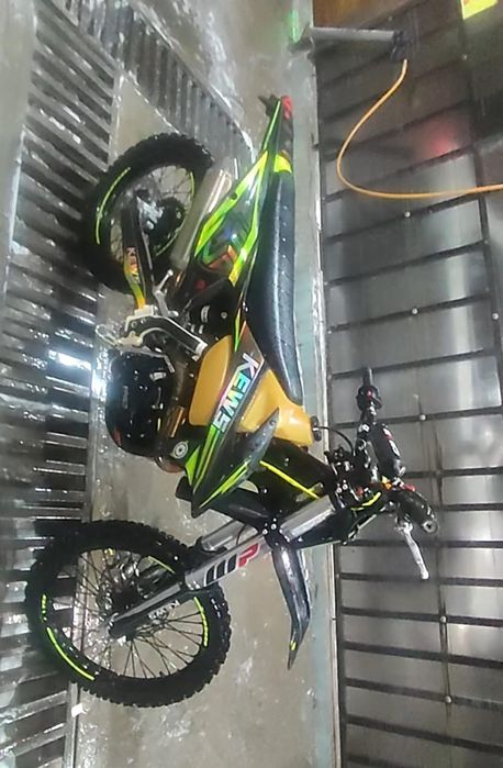 Эндуро кевс 175 мотор 300