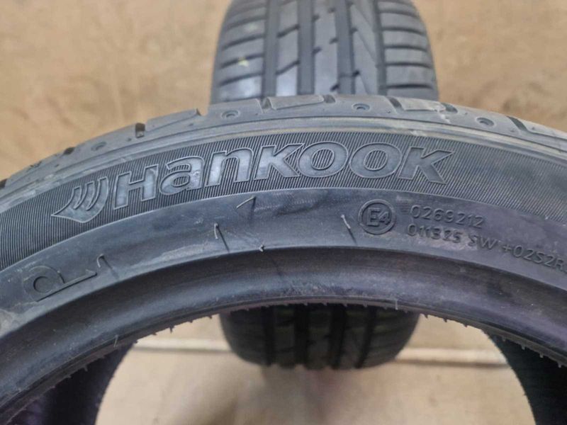 2 Hankook R17 255/40
летни гуми Runflat 
DOT0717