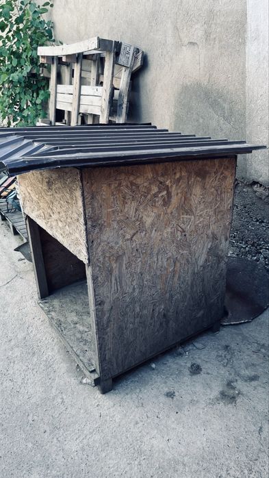 Продам будку для собаки