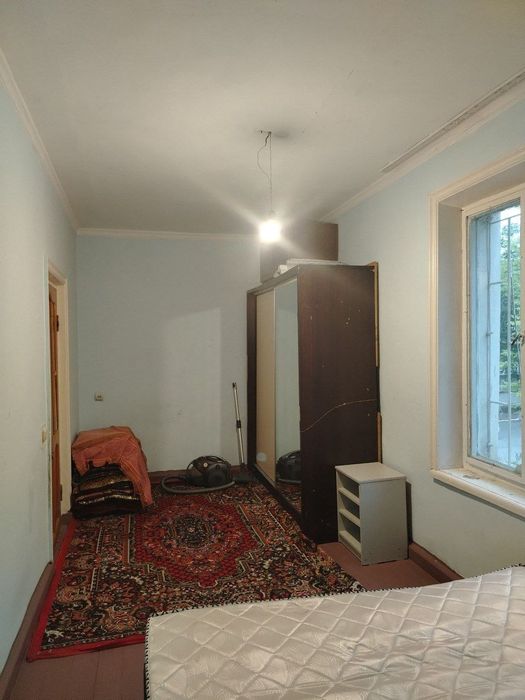 Чирчик ш. Навоий Детский больница кирпичный дом 2х/2/2