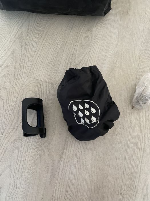 Продам коляску 2в1 и прогулочная одной цене