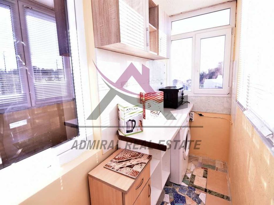 Дава се под наем Етаж от къща в Варна, м-т Траката - 70 кв.м за 398.82 € - Снимка #4