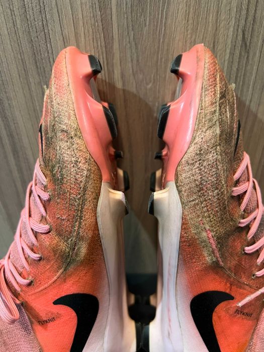 nike PHANTOM luna 2 pro ACC бутонки ,калеври ,футболни обувки 41