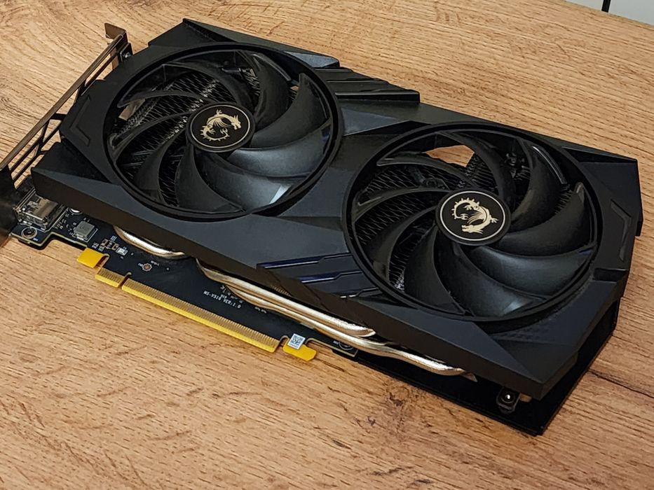 Видеокарта MSI GeForce RTX 4060 GAMING X Видюха