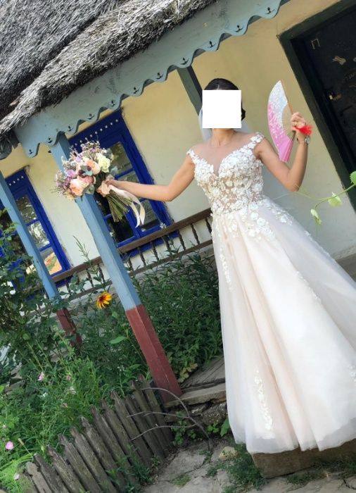 Vand rochie de mireasa model Flamenso Elite Mariaj + voal